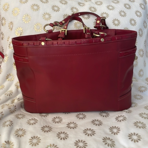 Large Coach tote. Dark-ish red and gold hardware. 16x11” perfect condition. - Picture 4 of 11